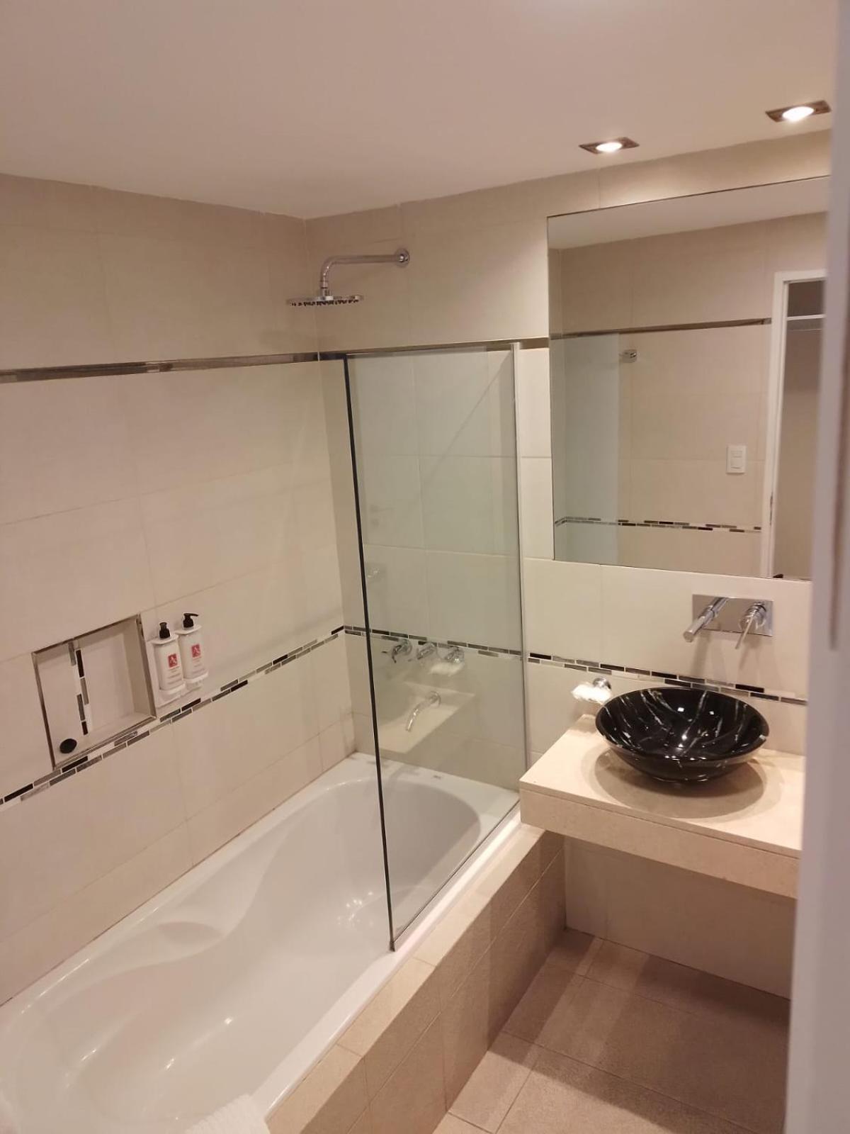 Hotel Alvarado Suites Сальта Экстерьер фото